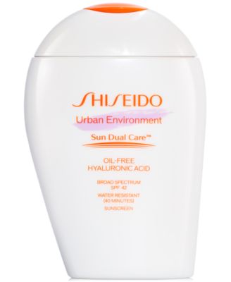 Shiseido - Urban Environment Oil-Free Sunscreen SPF 42 Jumbo, 4.8 oz.