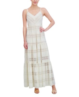 Eliza J - Petite V-Neck Sleeveless Lace Maxi Dress